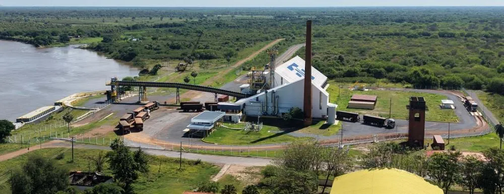 Terminal da Hidronave, em Porto Murtinho, recebe açúcar produzido em MS e prepara exportação de 12 mil toneladas para o Uruguai. (Foto Toninho Ruiz)